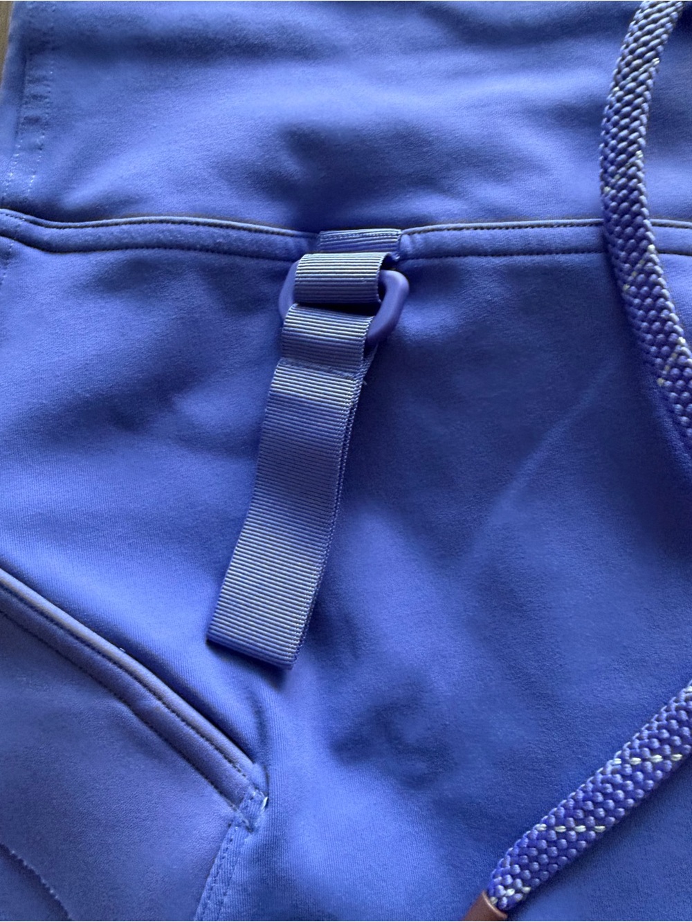 Lululemon Cargo Super-High-Rise Hiking Tight 25" in Charged Indigo - Picture 7 of 8